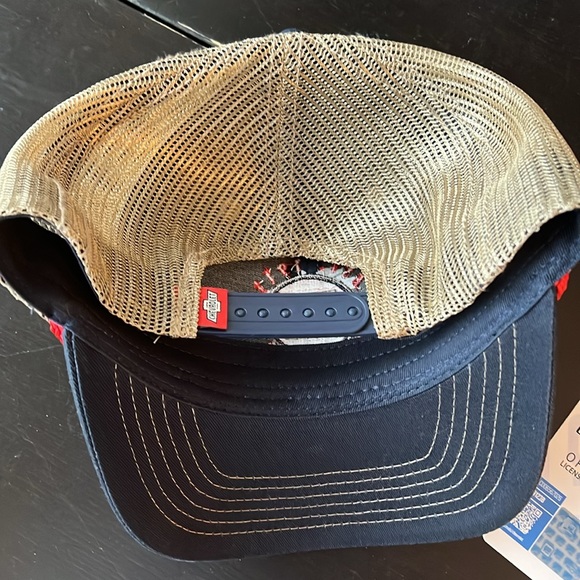 Chevrolet Hat - Picture 4 of 6